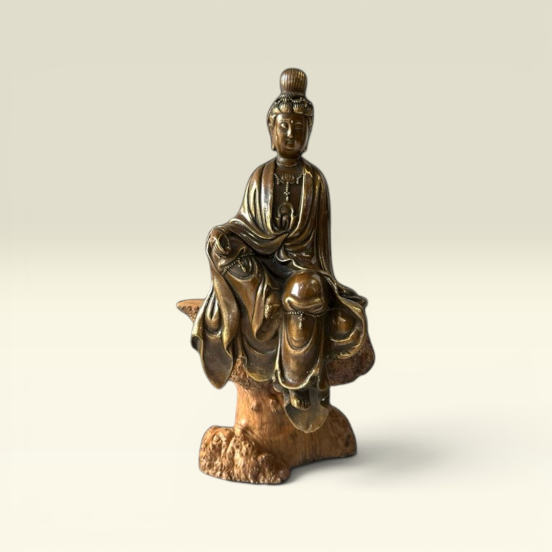 Tượng Bồ Tát Quan Thế Âm Bồ Tát - Quan Âm Tự Tại - Tượng Phật Thờ Cúng Đồng Cao Cấp - Vạn Kim Đại Cát